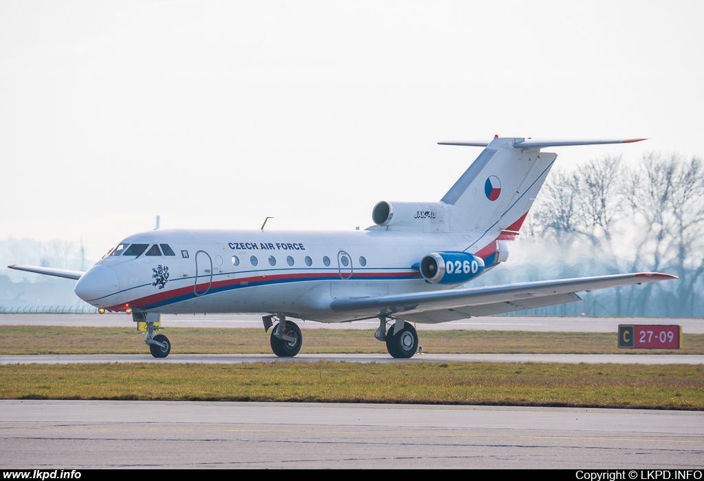 Czech Air Force – Yakovlev YAK-40 0260