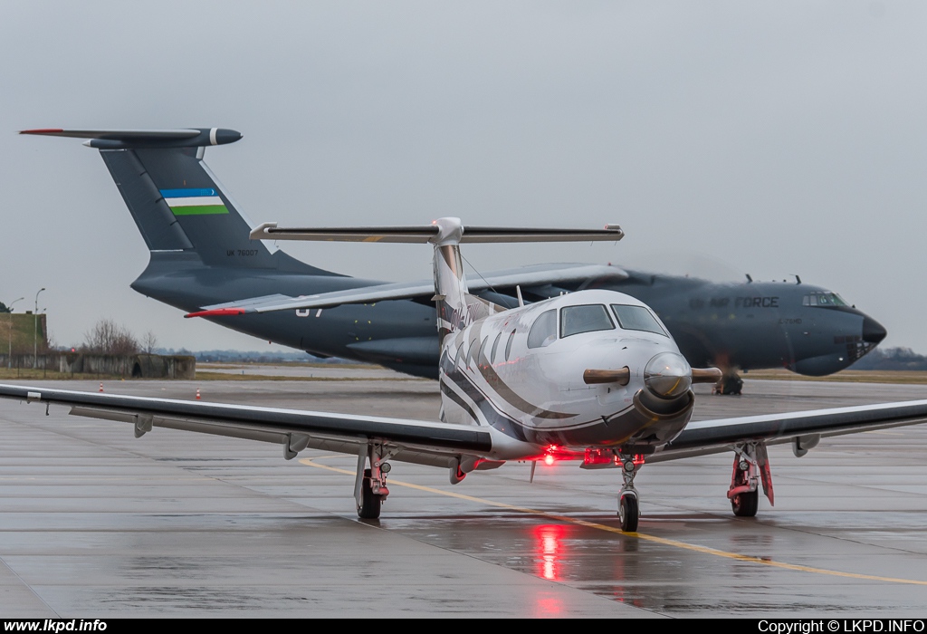 Tatra Jet – Pilatus PC-12/47E OM-TVV