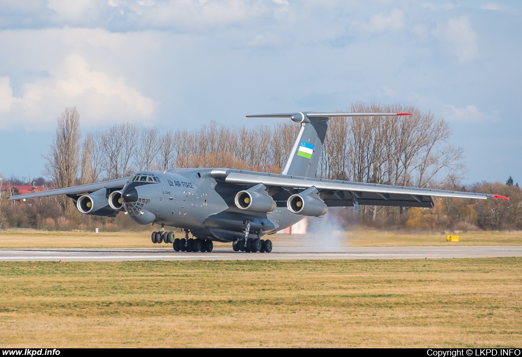 Uzbekistan Air Force – Iljuin IL-76MD UK-76007