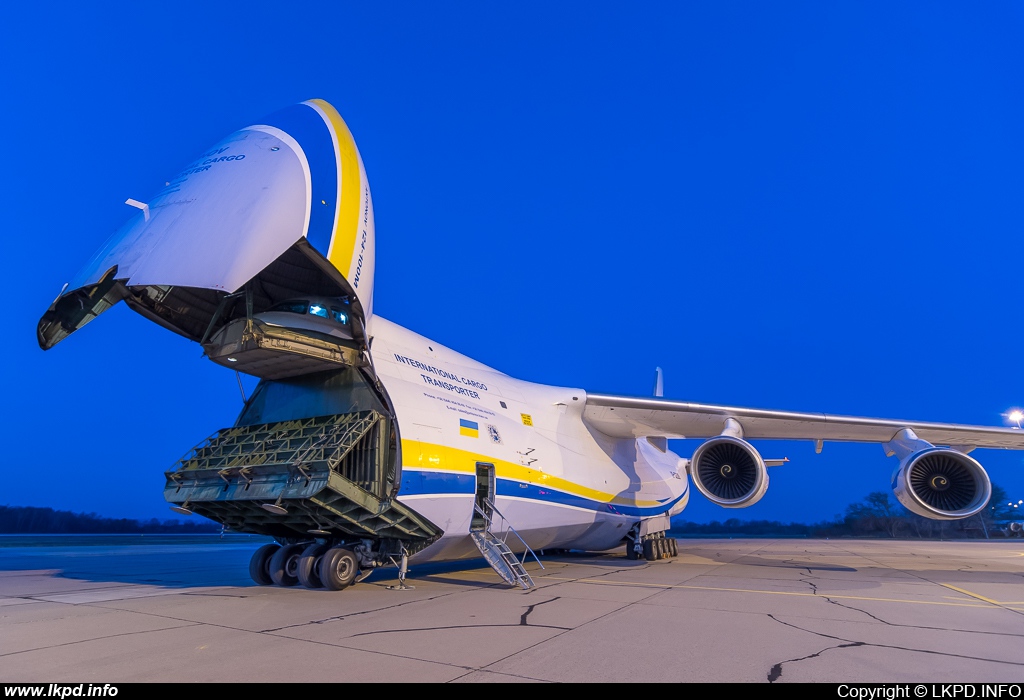 Antonov Design Bureau – Antonov AN-124-100M UR-82008