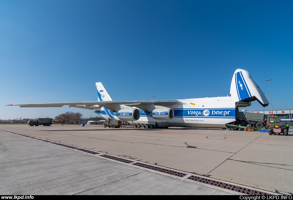 Volga-Dnepr Airlines – Antonov AN-124-100 RA-82078