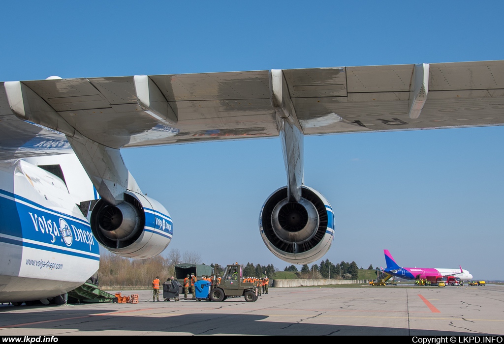 Volga-Dnepr Airlines – Antonov AN-124-100 RA-82078