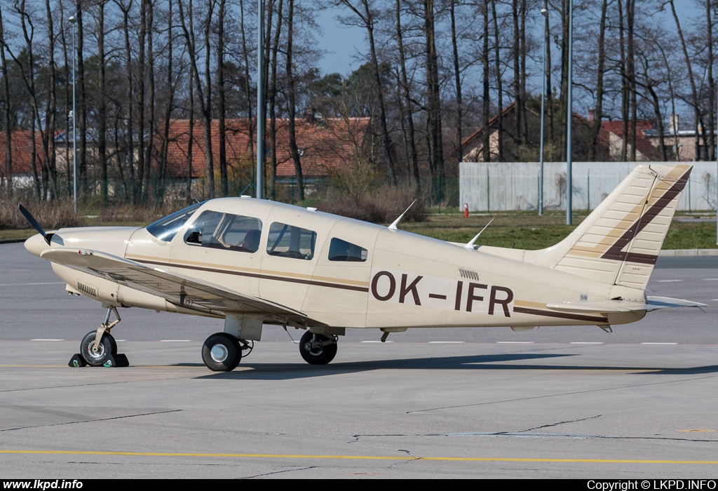 F-Air – Piper PA-28-181 Cherokee Archer II OK-IFR