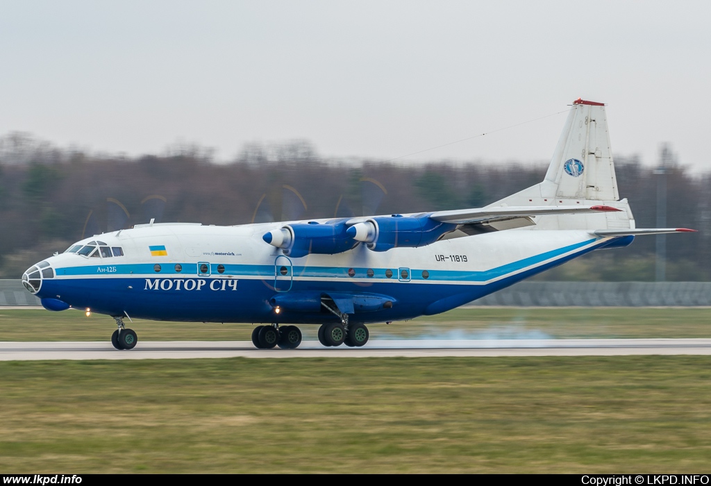 Motor Sich – Antonov AN-12B UR-11819