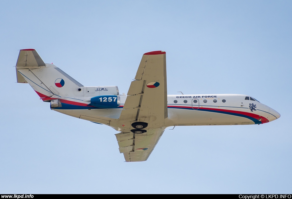 Czech Air Force – Yakovlev YAK-40 1257