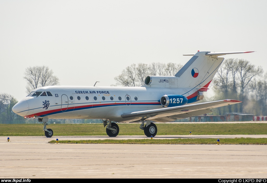 Czech Air Force – Yakovlev YAK-40 1257