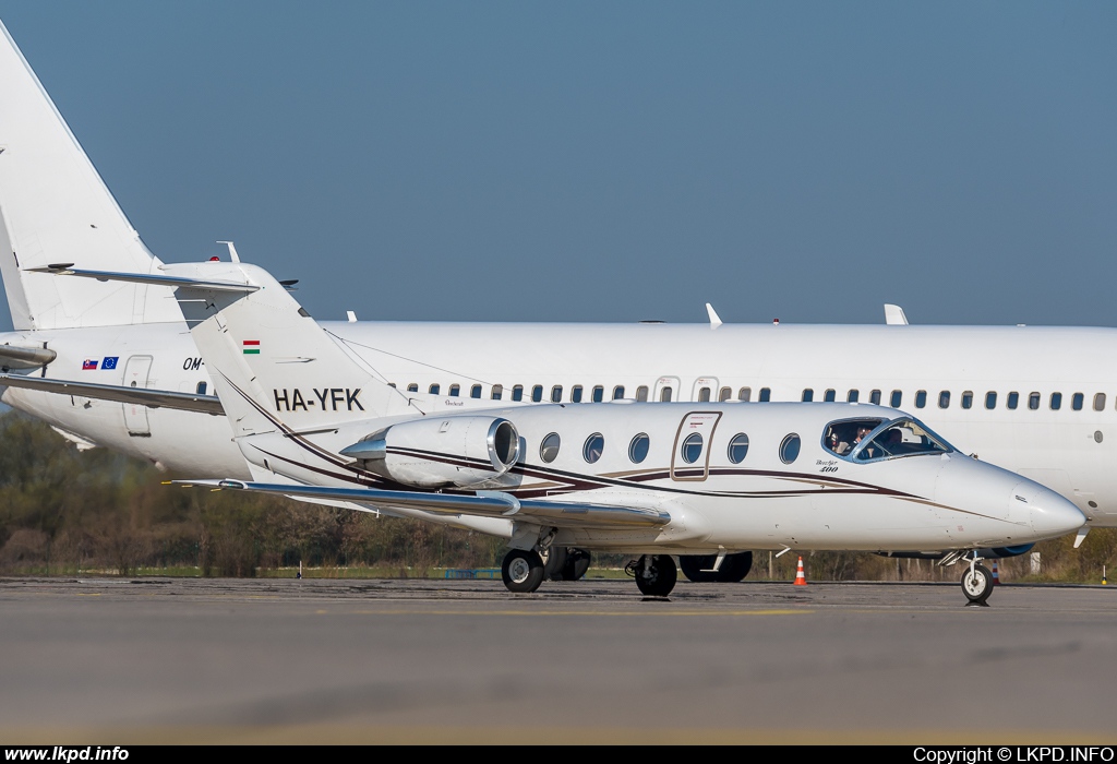 Jet-Stream – Beech 400 HA-YFK