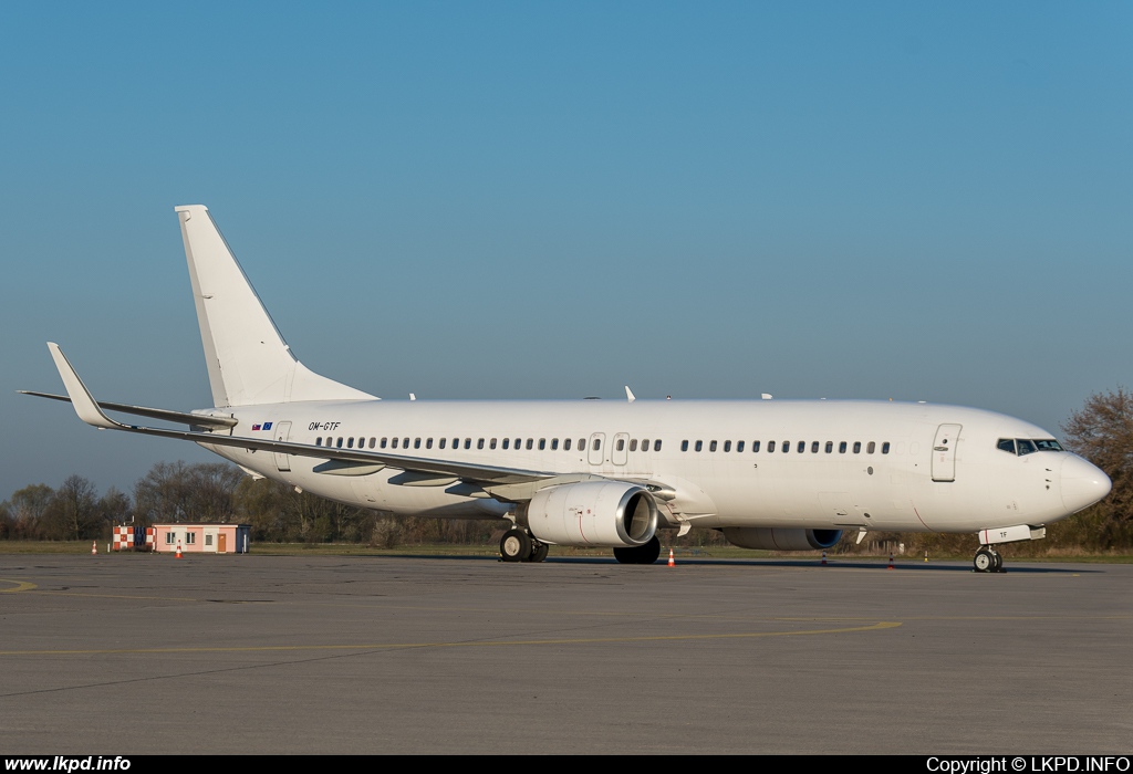 Go2Sky – Boeing B737-86J OM-GTF