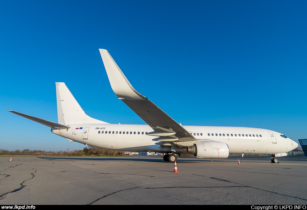 Go2Sky – Boeing B737-86J OM-GTF