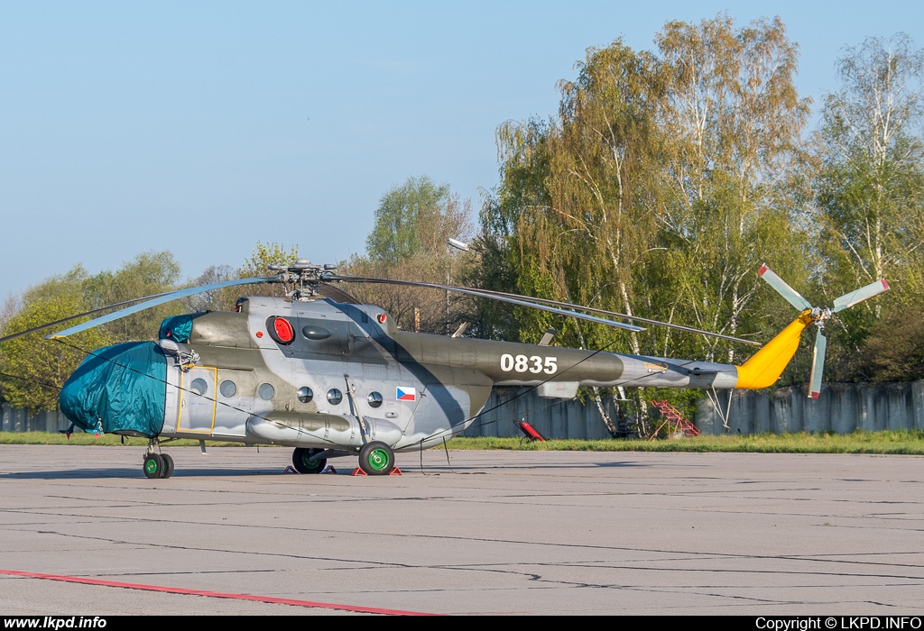 LOM-CLV – Mil Mi-17 0835