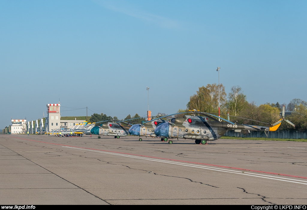 LOM-CLV – Mil Mi-17 0828