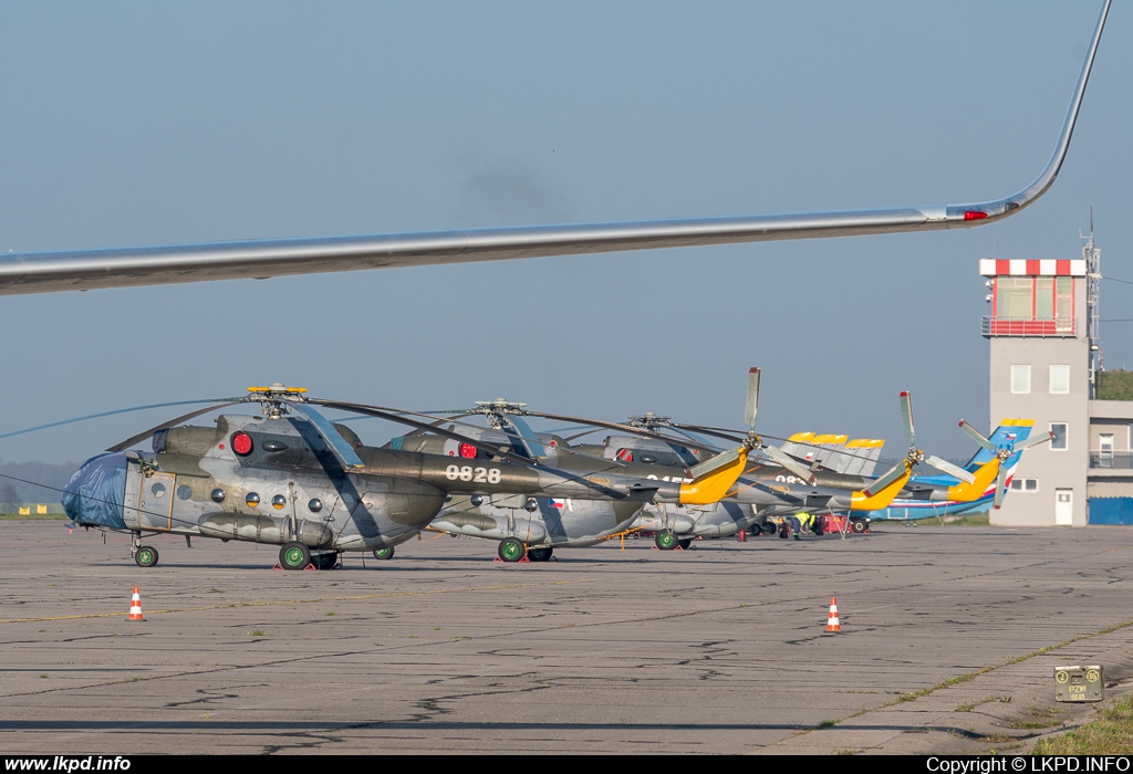 LOM-CLV – Mil Mi-17 0828