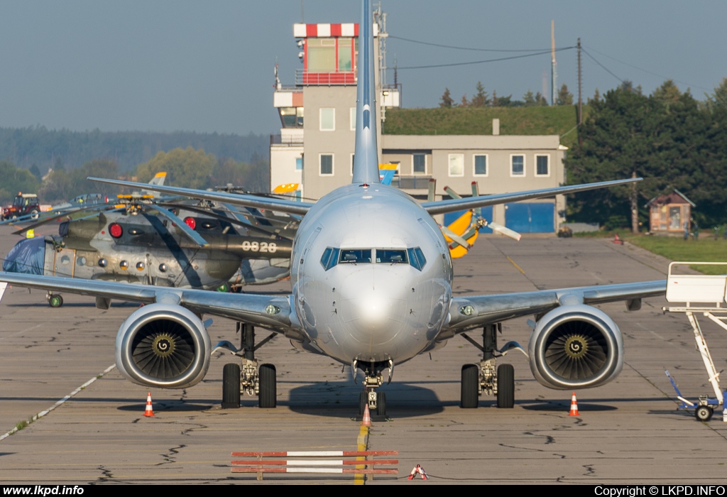 Go2Sky – Boeing B737-86J OM-GTF