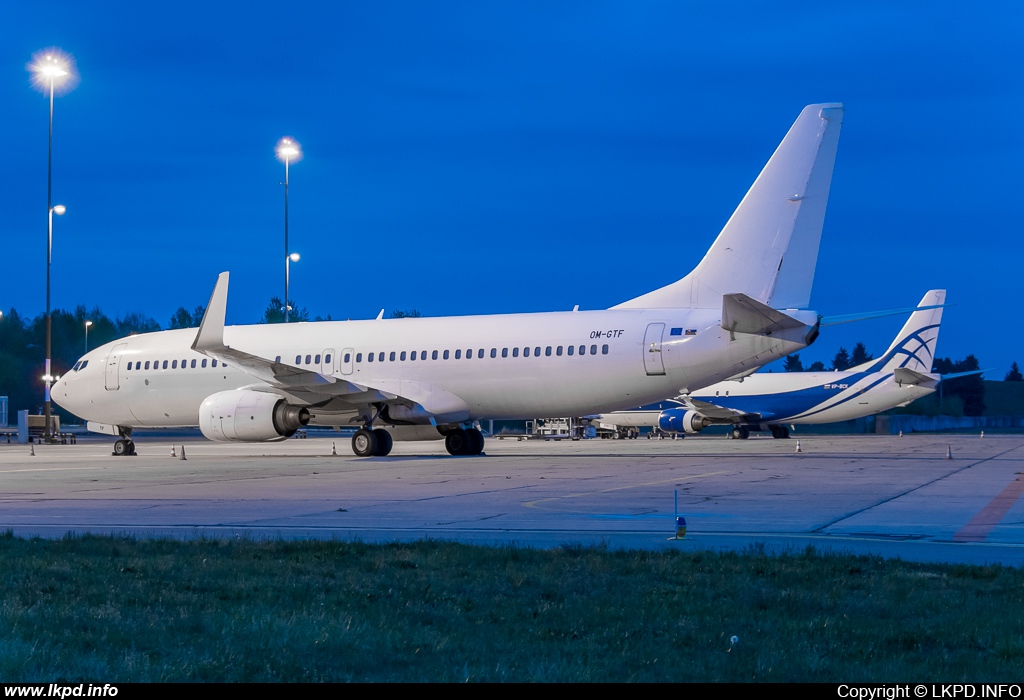 Go2Sky – Boeing B737-86J OM-GTF