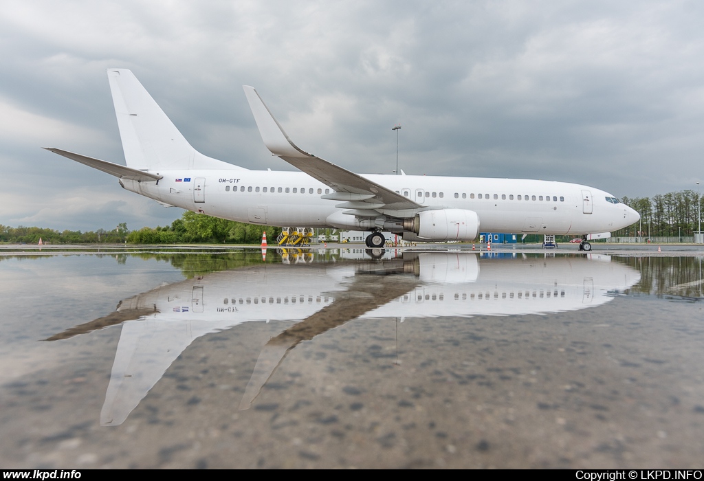 Go2Sky – Boeing B737-86J OM-GTF