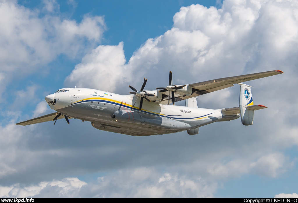 Antonov Design Bureau – Antonov AN-22A UR-09307