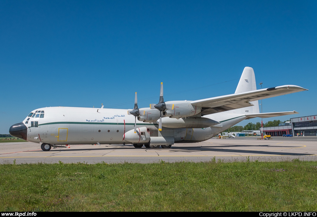 Algeria Air Force – Lockheed C-130H-30 Hercules 7T-WHP