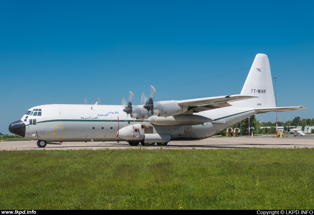 Algeria Air Force – Lockheed C-130H-30 Hercules 7T-WHP