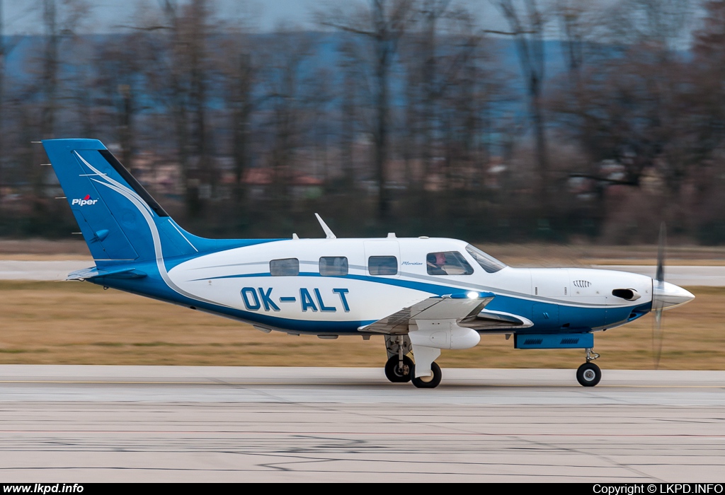 Aeromec – Piper PA-46-500TP OK-ALT