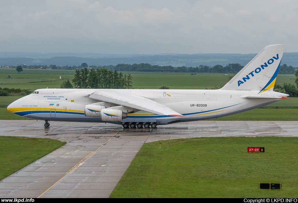 Antonov Design Bureau – Antonov AN-124-100M-150 UR-82008