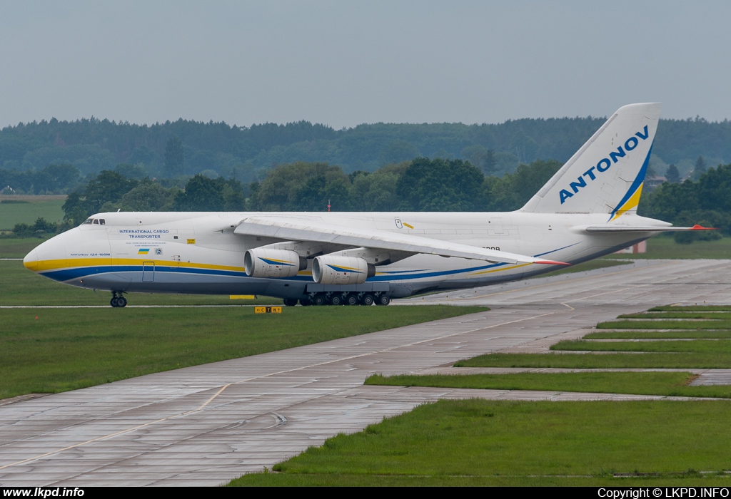 Antonov Design Bureau – Antonov AN-124-100M-150 UR-82008