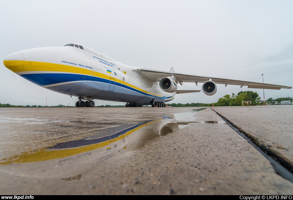 Antonov Design Bureau – Antonov AN-124-100M-150 UR-82008