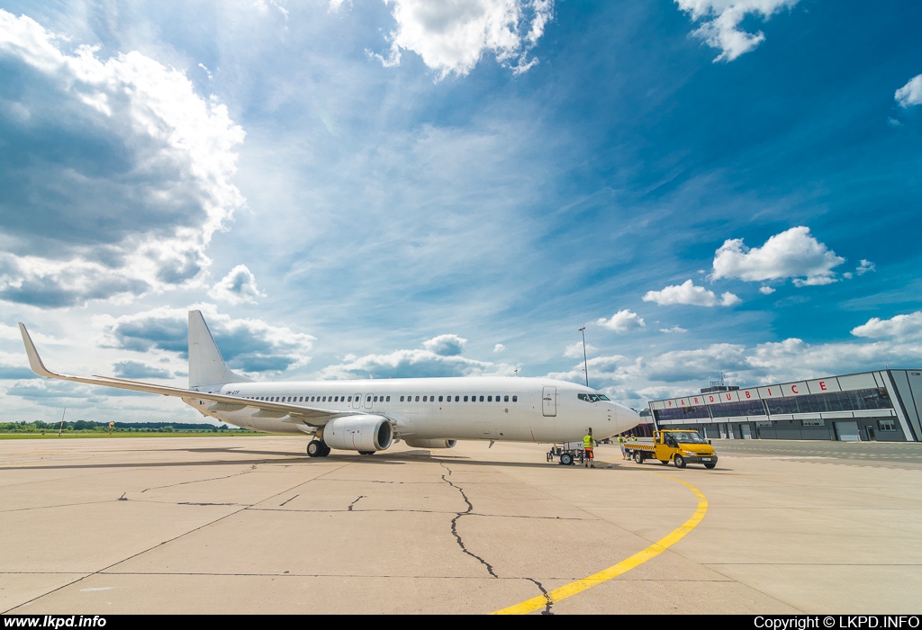 Go2Sky – Boeing B737-86J OM-GTF