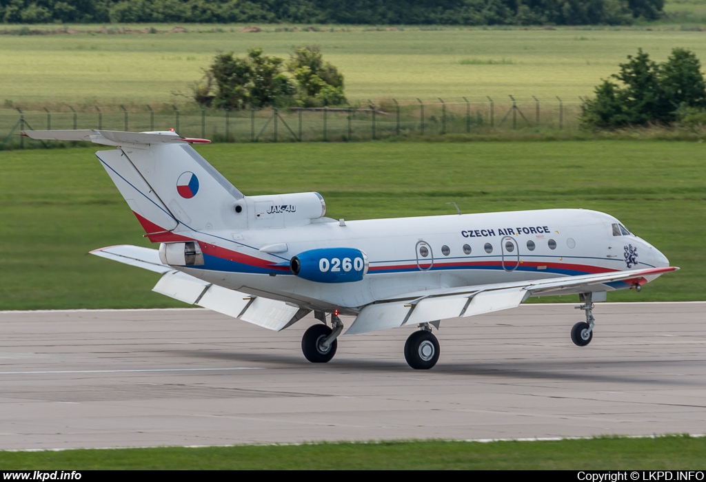 Czech Air Force – Yakovlev YAK-40 0260