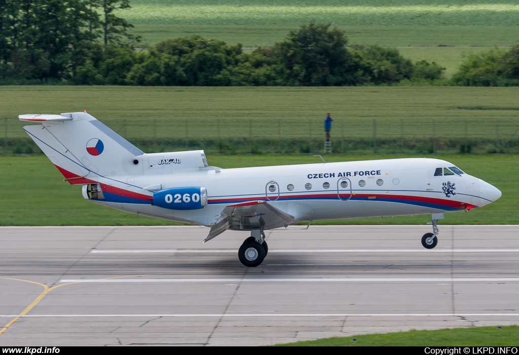 Czech Air Force – Yakovlev YAK-40 0260