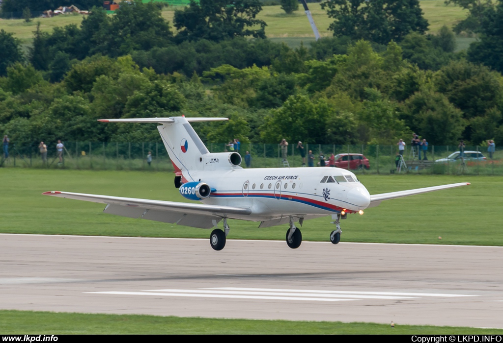 Czech Air Force – Yakovlev YAK-40 0260