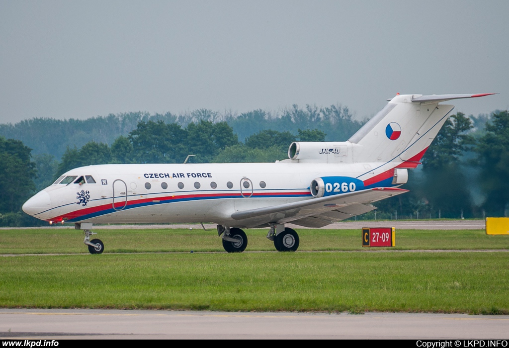 Czech Air Force – Yakovlev YAK-40 0260