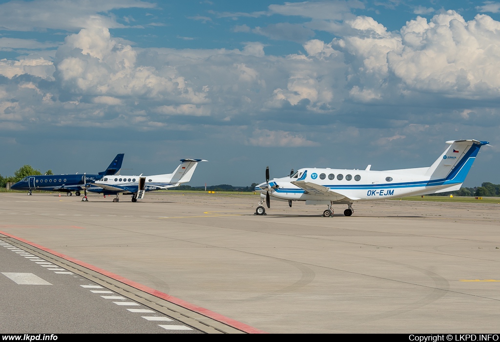 Junker – Beech 200GT/250 OK-EJM