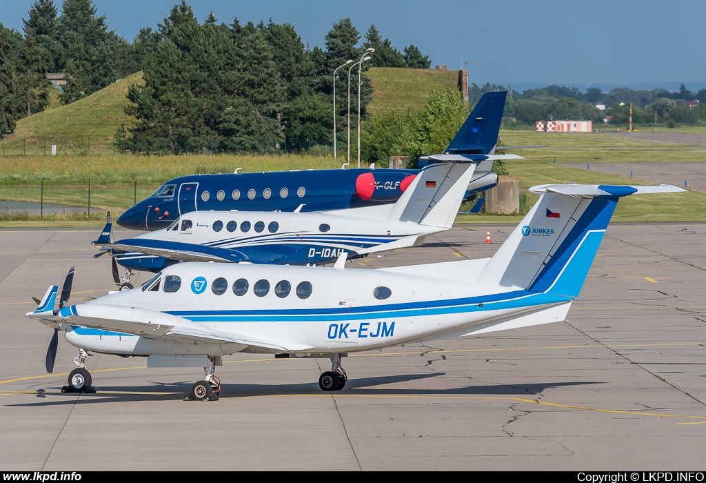 Junker – Beech 200GT/250 OK-EJM