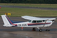 Flying Academy – Cessna 172P OK-KUN