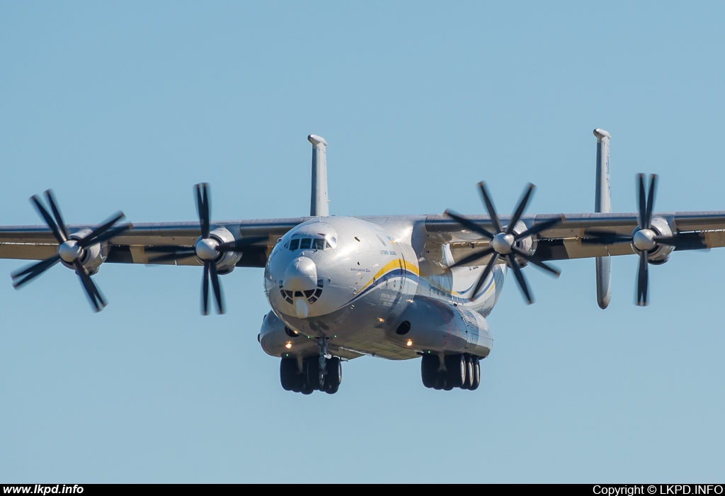 Antonov Design Bureau – Antonov AN-22A UR-09307