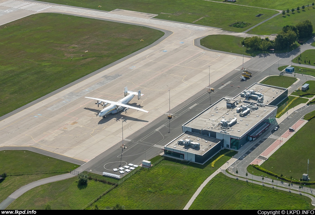 Antonov Design Bureau – Antonov AN-22A UR-09307