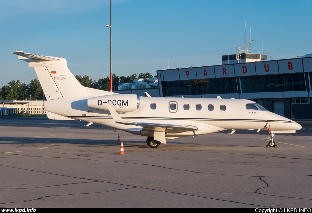 Private/Soukrom – Embraer EMB-505 Phenom 300 D-CCGM