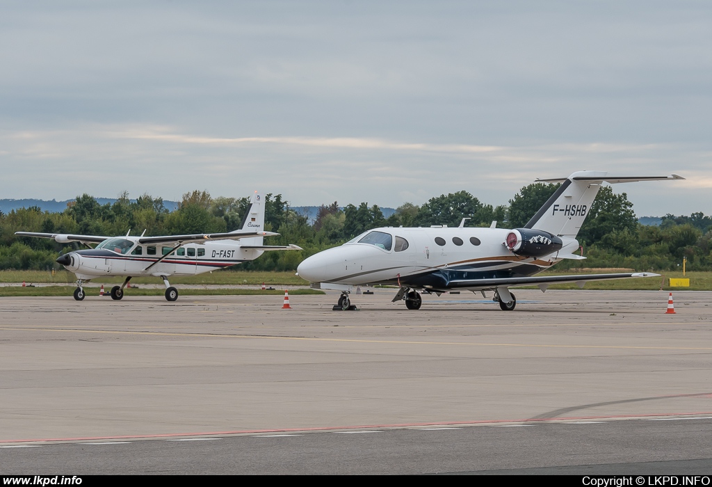 Private/Soukrom – Cessna C510 Mustang F-HSHB