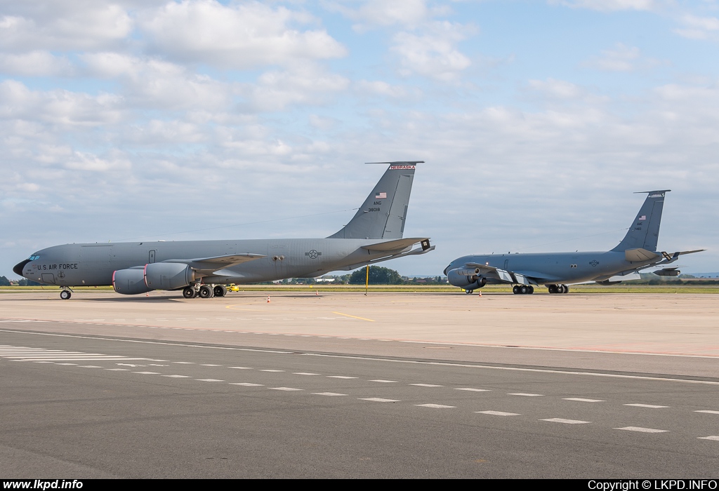 USAF – Boeing KC-135R Stratotanker 63-8018