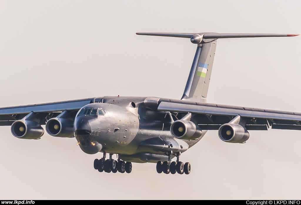 Uzbekistan Air Force – Iljuin IL-76MD UK-76007