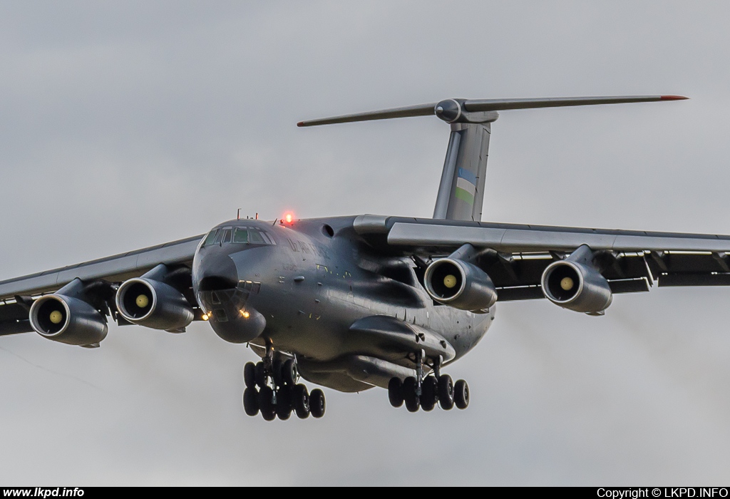 Uzbekistan Air Force – Iljuin IL-76MD UK-76007