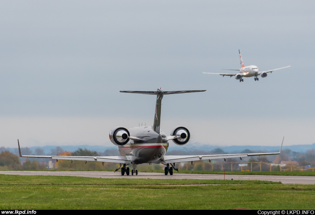 Czech Air Force – Canadair CL-600-2B16 Challenger 601-3A  5105