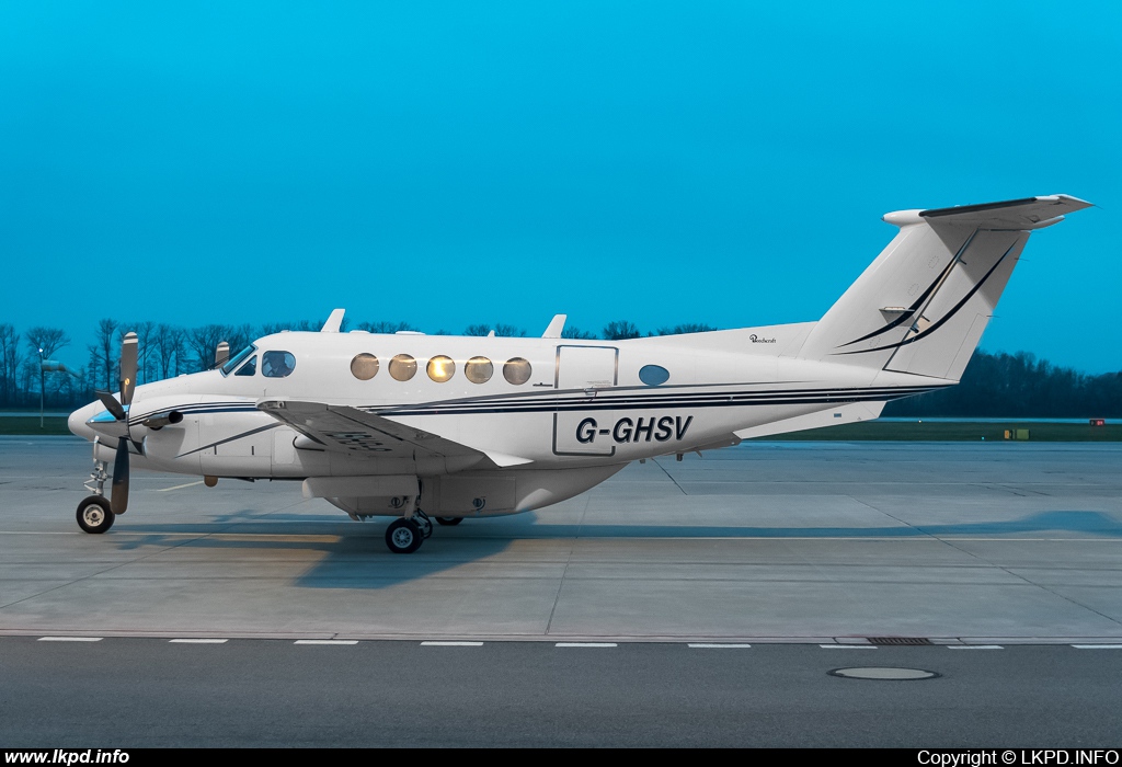 Private/Soukrom – Beech 200 G-GHSV