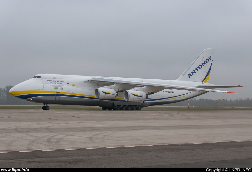 Antonov Design Bureau – Antonov AN-124-100M-150 UR-82009