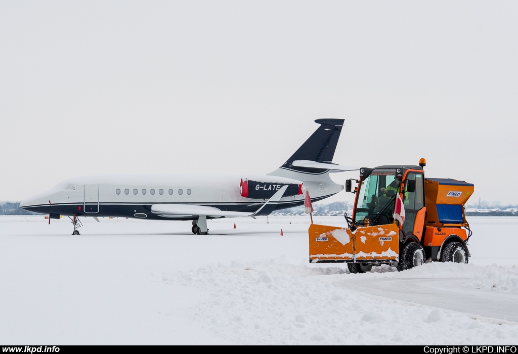 Executive Jet Management Inc. – Dassault Aviation Falcon 2000EX G-LATE