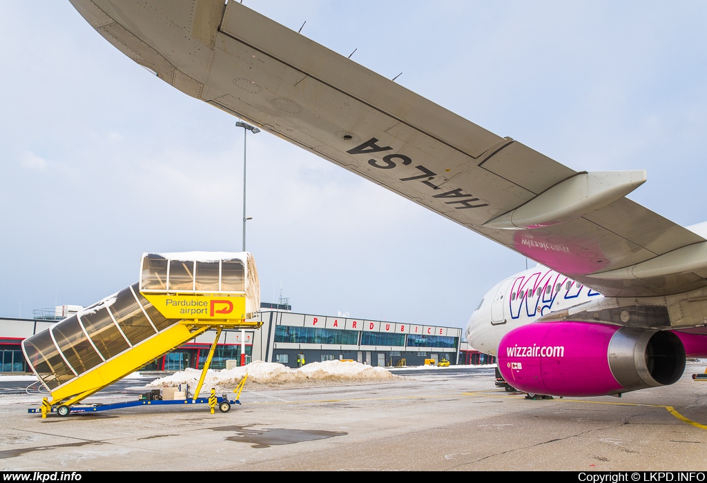 Wizz Air – Airbus A320-232 HA-LSA