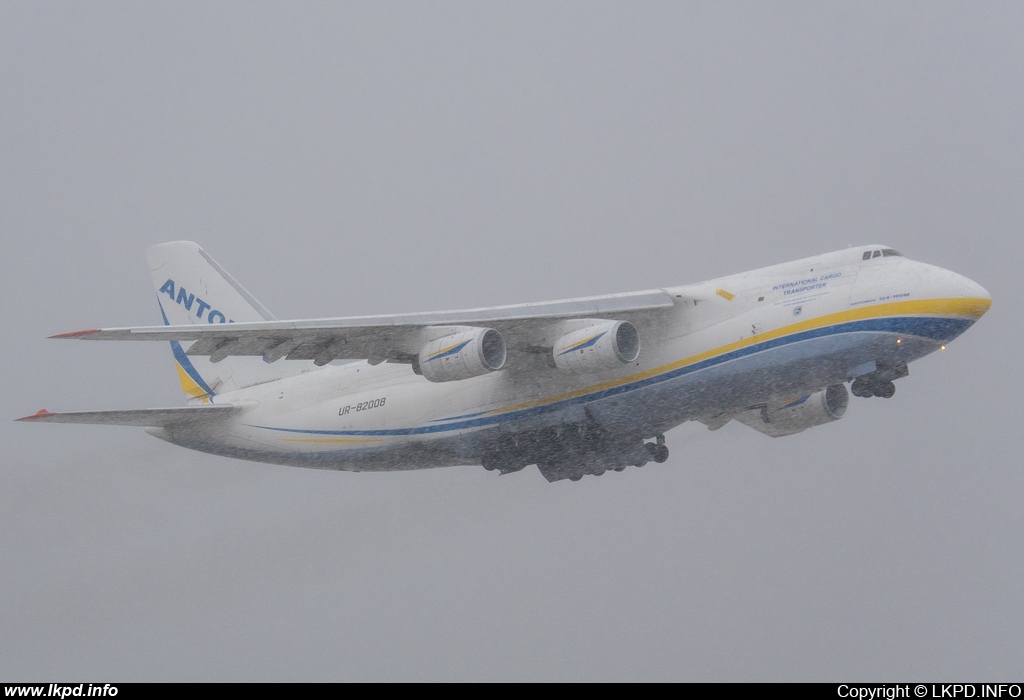 Antonov Design Bureau – Antonov AN-124-100M-150 UR-82008