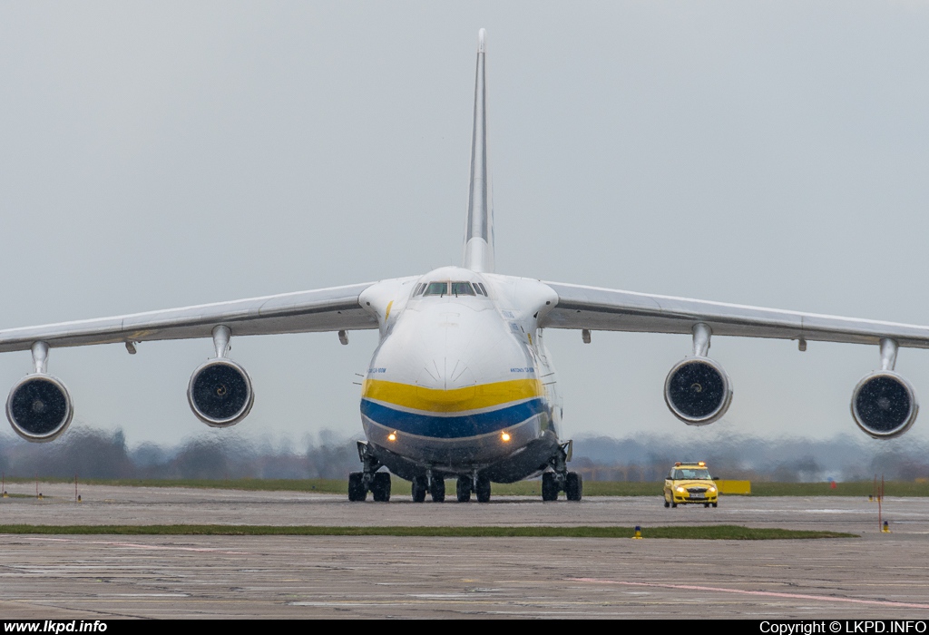 Antonov Design Bureau – Antonov AN-124-100M-150 UR-82008