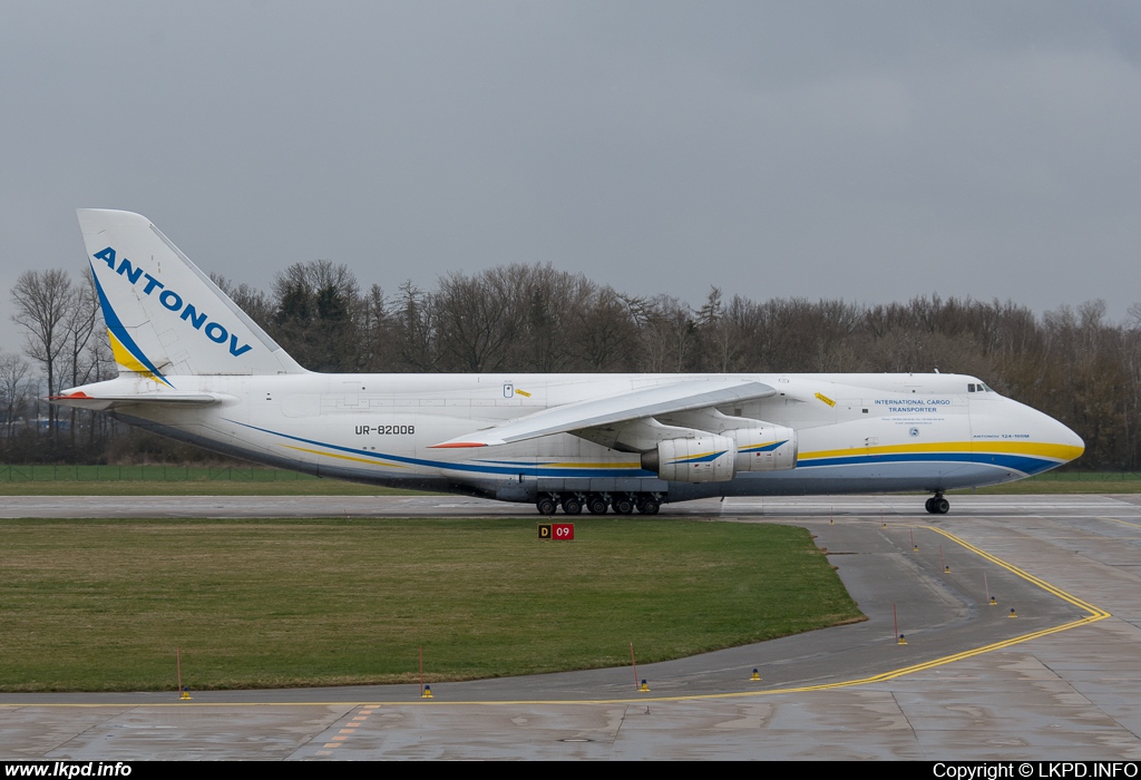 Antonov Design Bureau – Antonov AN-124-100M-150 UR-82008