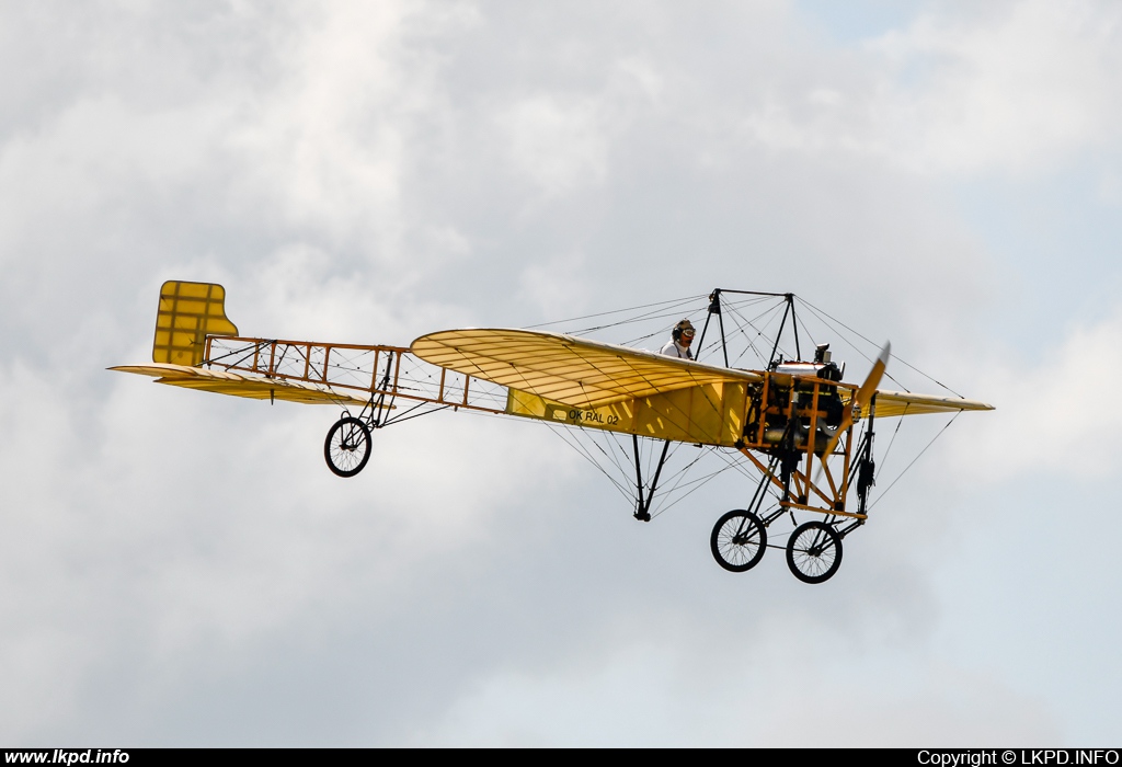 Private/Soukrom – Replica Bleriot XI OK-RAL02